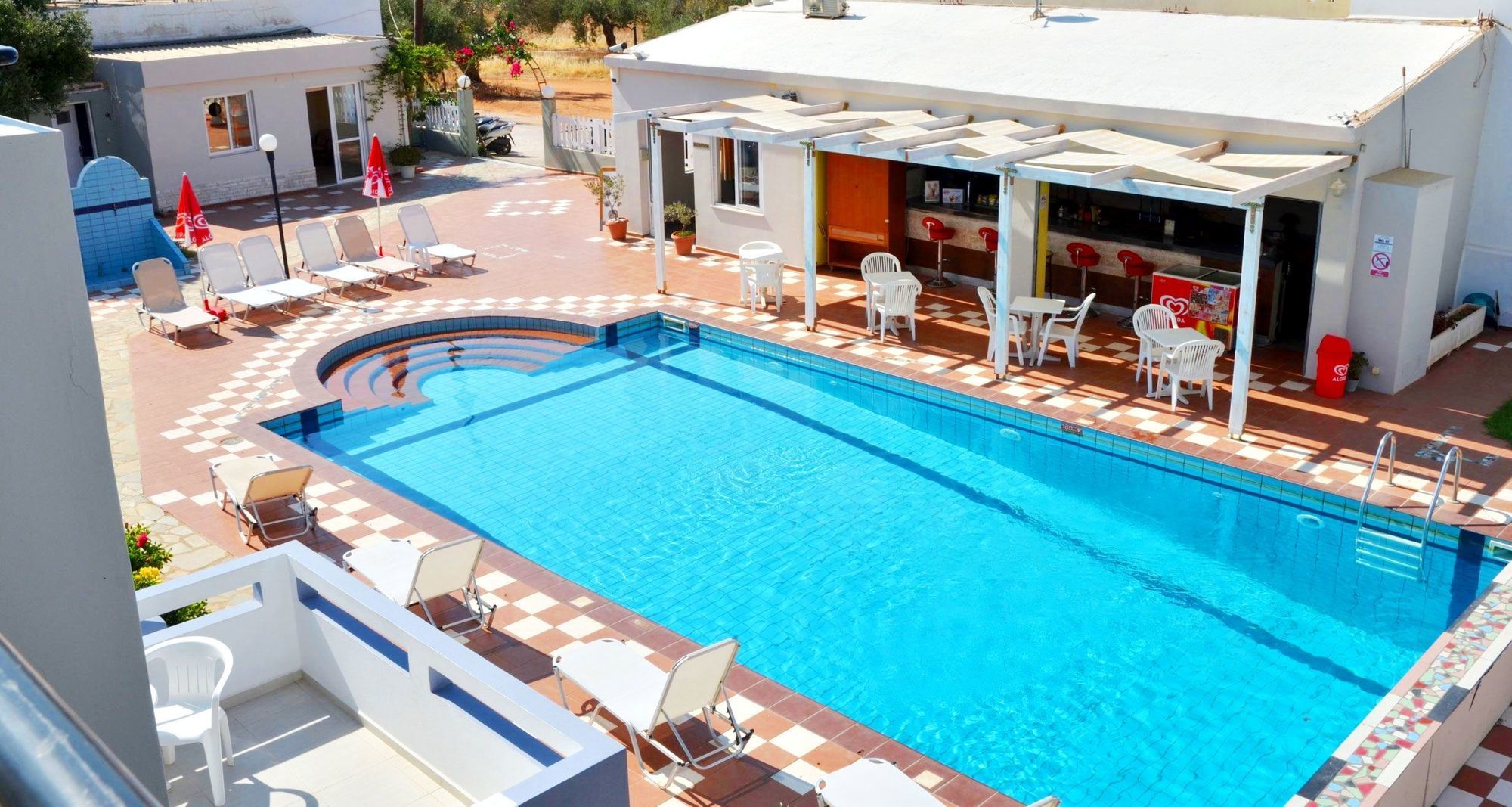 Golden Sun Boutique Aparthotel Mália Kültér fotó
