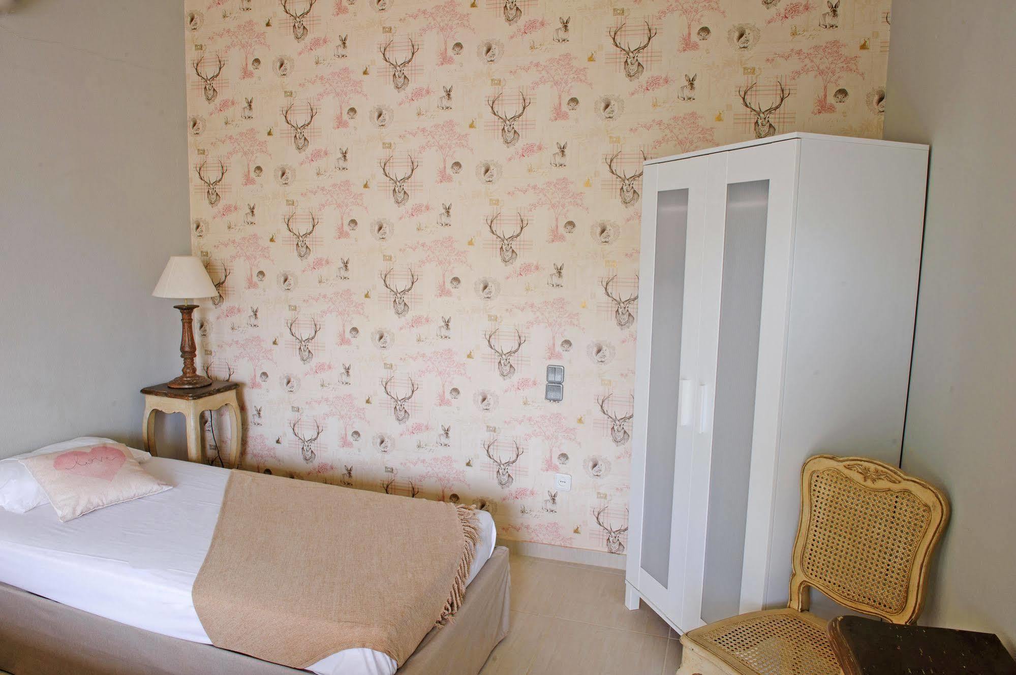 Golden Sun Boutique Aparthotel Mália Kültér fotó
